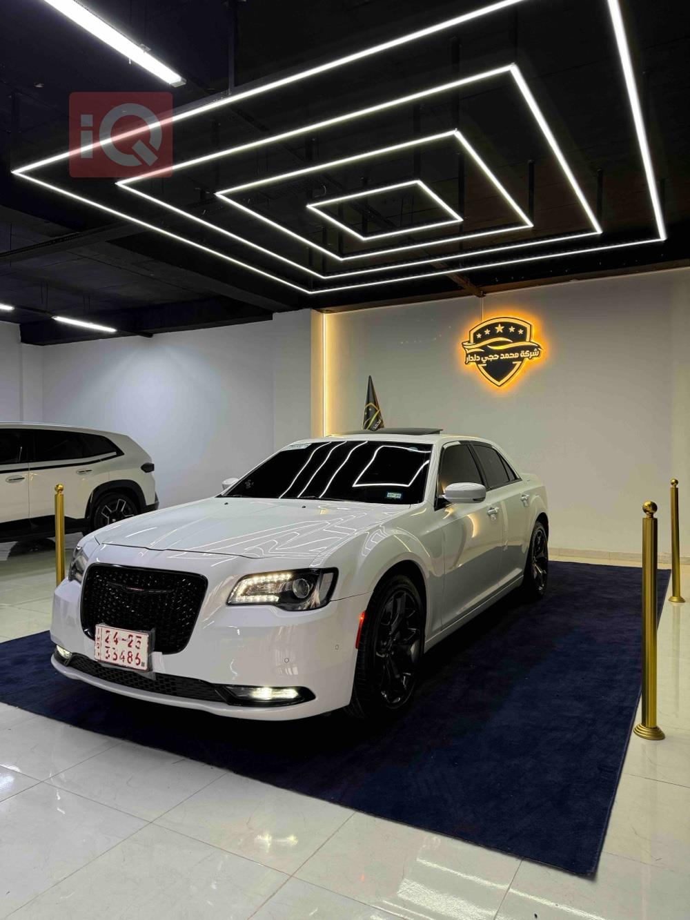 كرايسلر 300